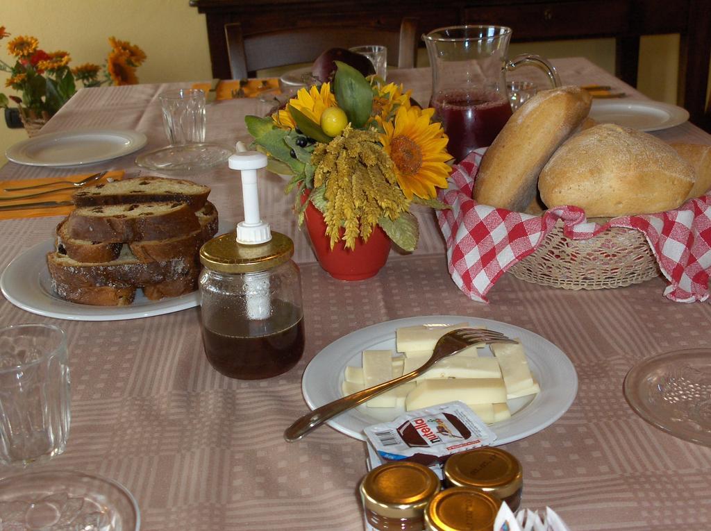 B&B La Gibiana Costigliole d'Asti Cameră foto