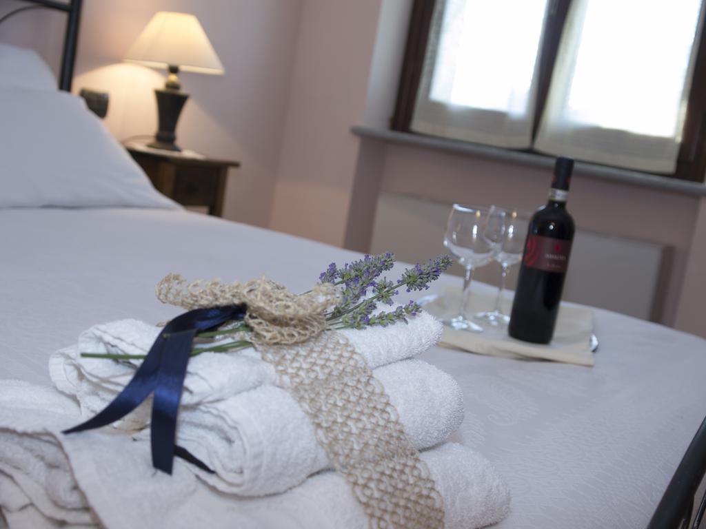 B&B La Gibiana Costigliole d'Asti Cameră foto