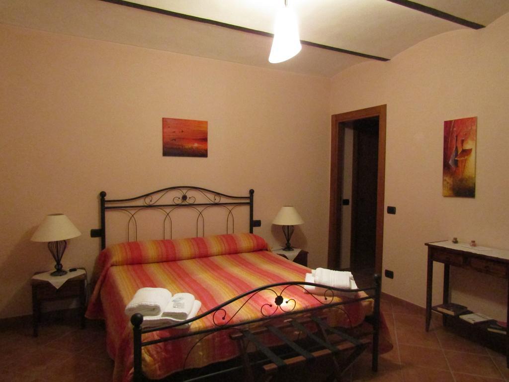B&B La Gibiana Costigliole d'Asti Exterior foto